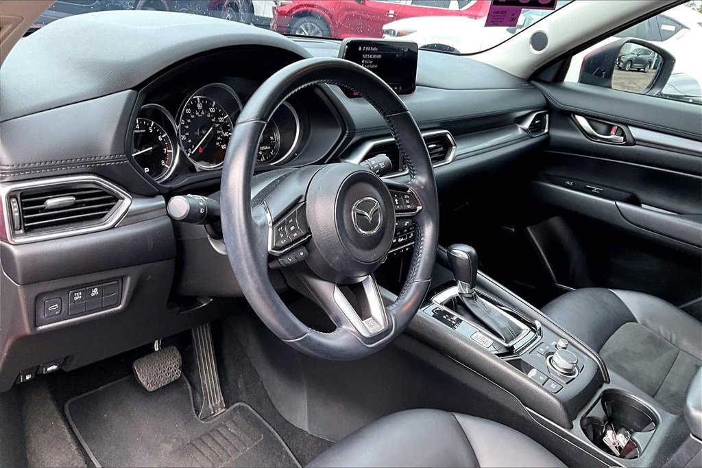 Used 2019 MAZDA CX-5 Touring image 9