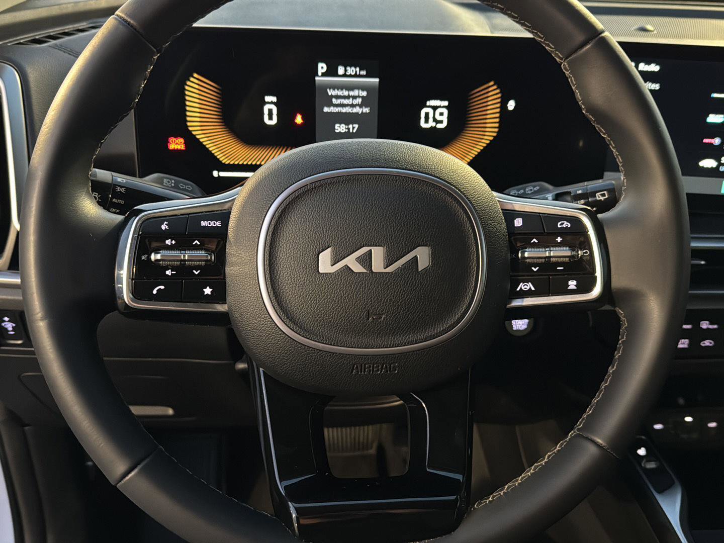 Used 2024 Kia Sorento S image 17