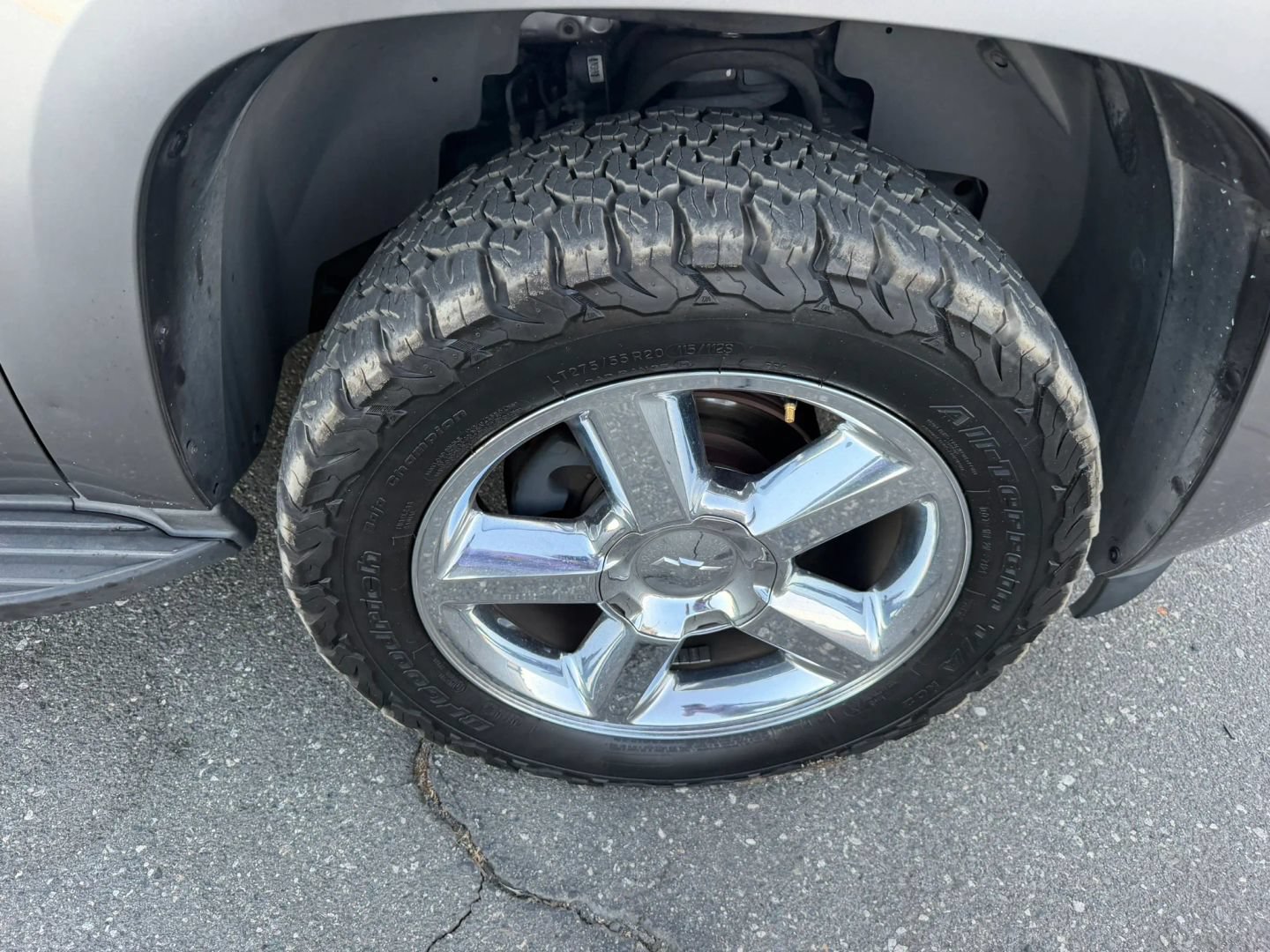 Used 2012 Chevrolet Tahoe LTZ AWD/4WD image 34