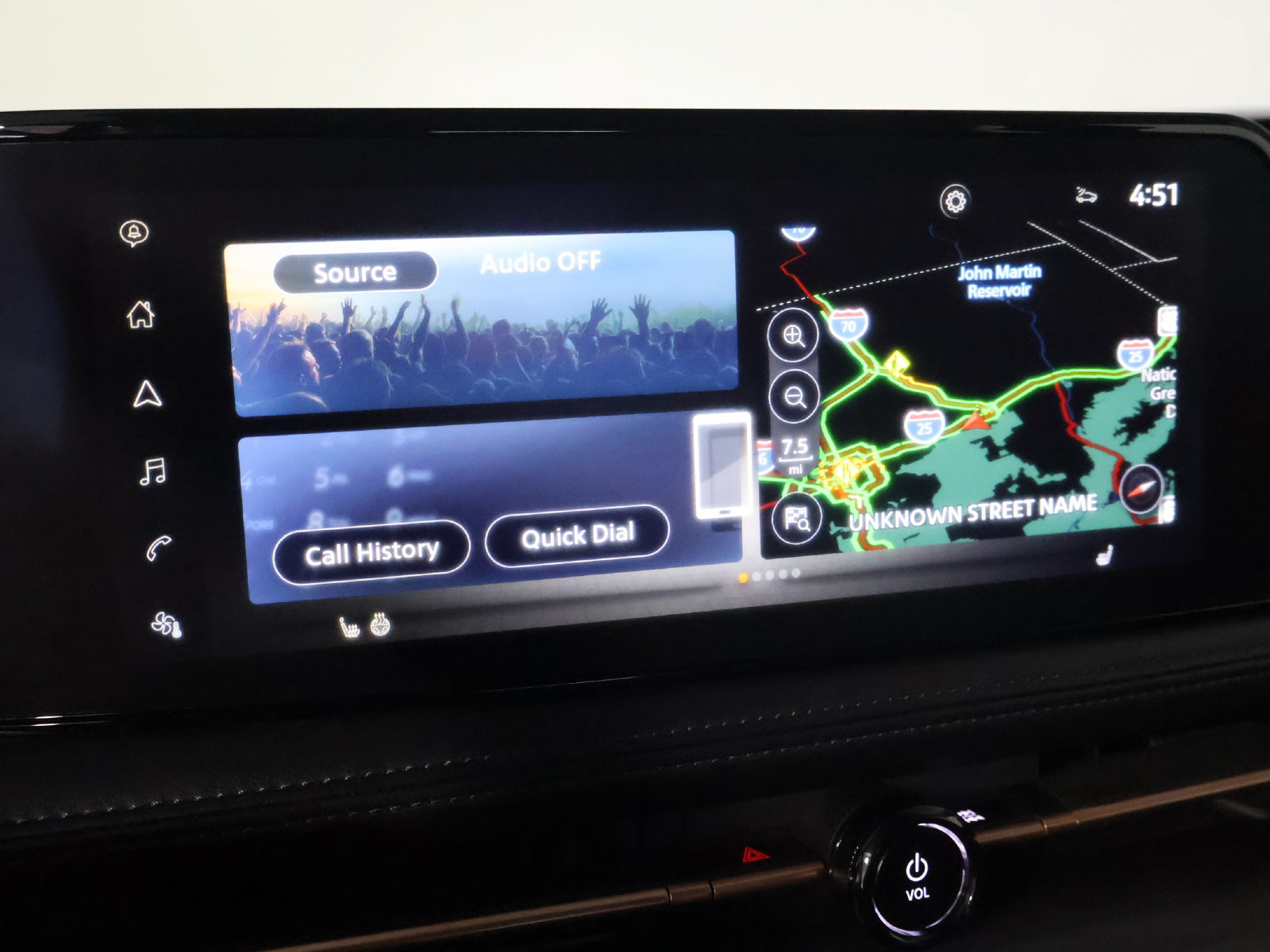 Used 2024 Nissan Ariya AWD image 37