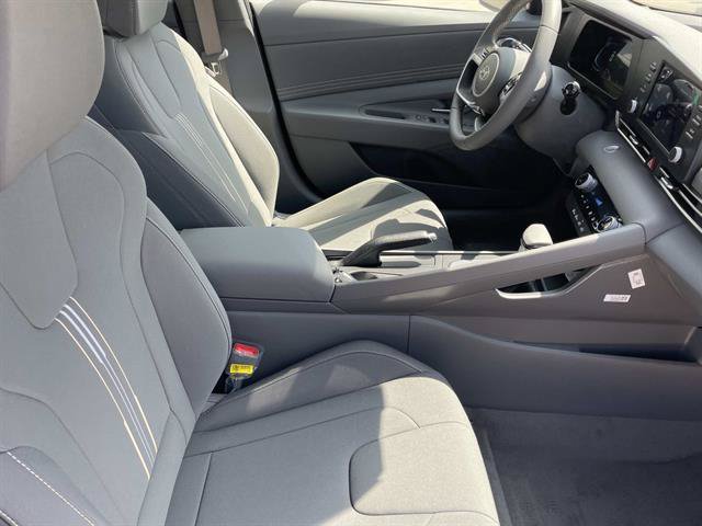 New 2026 Hyundai Elantra Sport FWD image 24