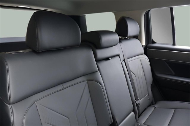 Used 2025 Hyundai Santa Fe SEL image 18