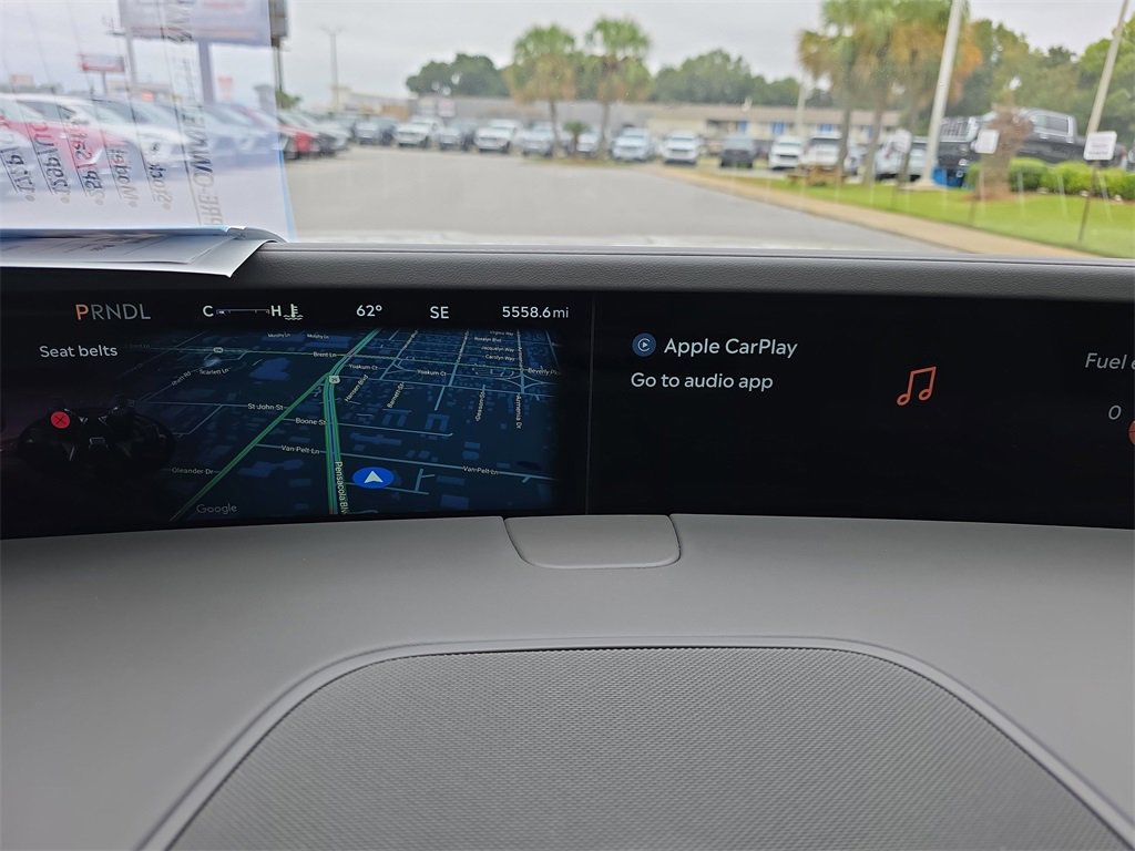 Used 2025 Lincoln Nautilus Premier w/ Equipment Group 102A image 32