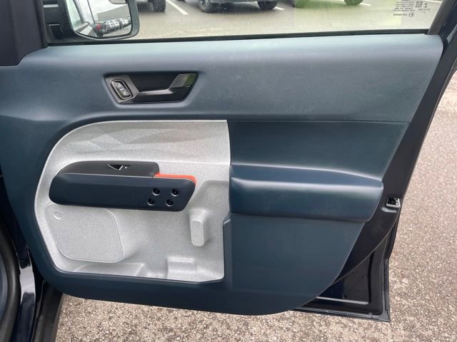 Used 2022 Ford Maverick XLT image 36