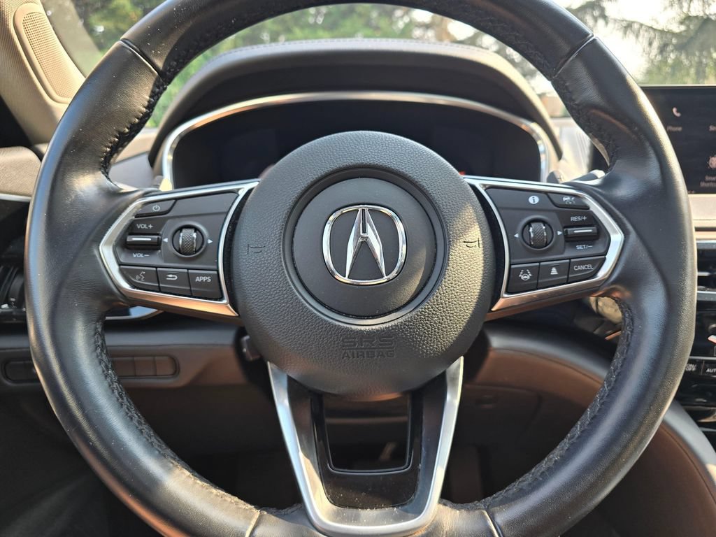 Used 2022 Acura MDX w/ Technology Package AWD/4WD image 16