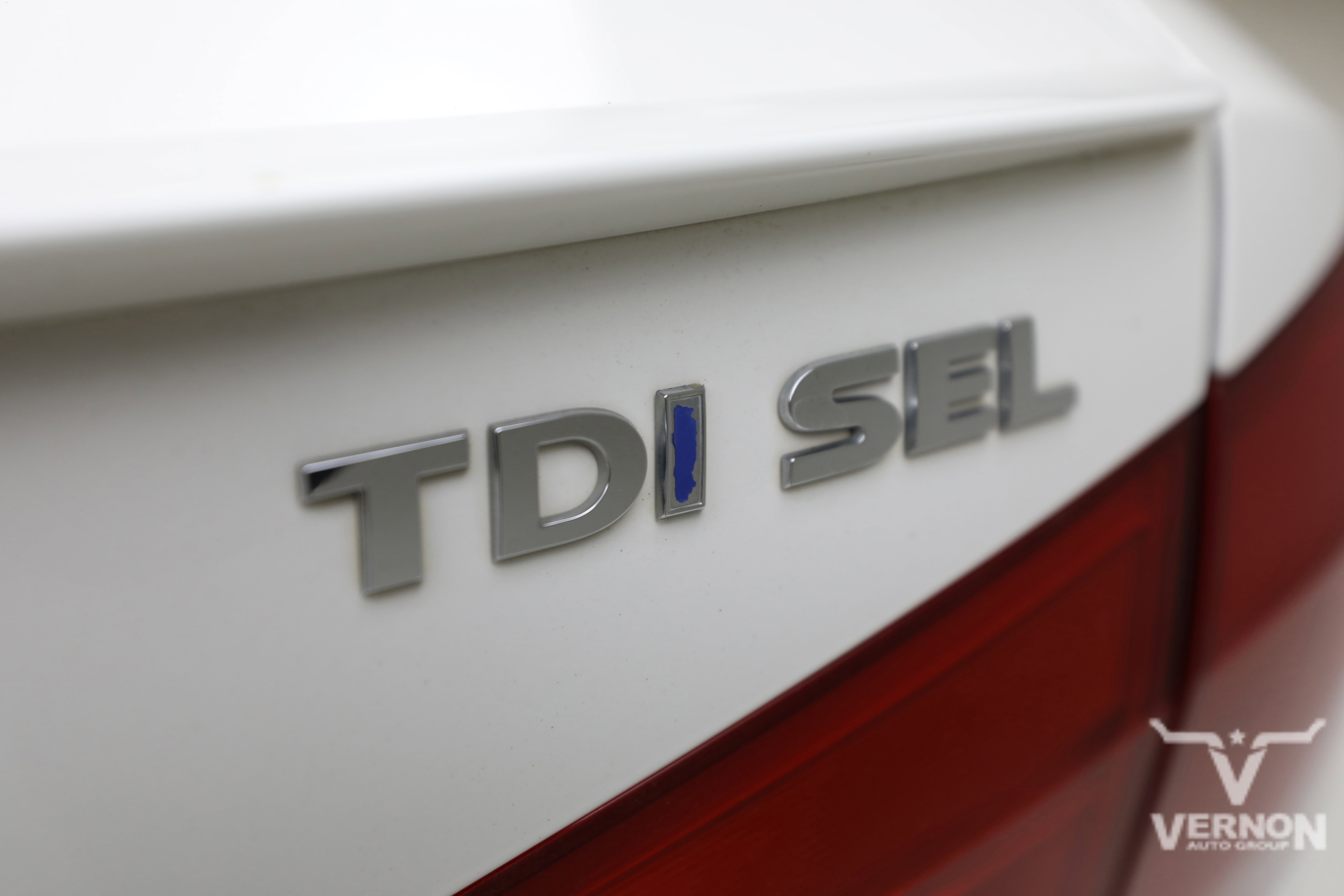 Used 2013 Volkswagen Passat TDI SEL Premium FWD image 11