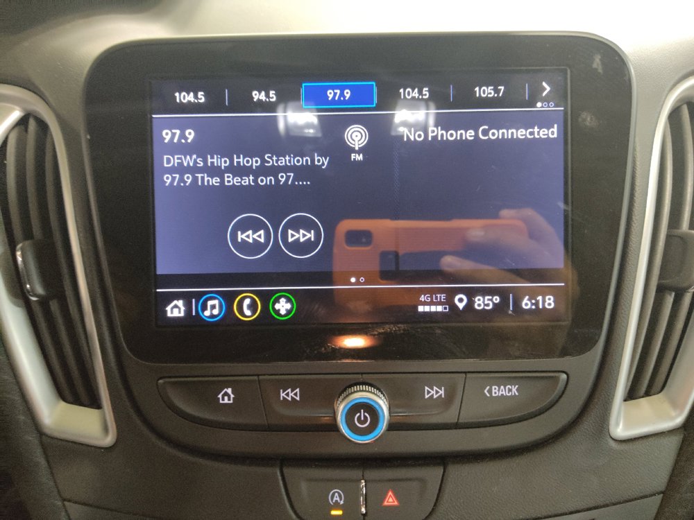 Used 2025 Chevrolet Malibu LS FWD image 25
