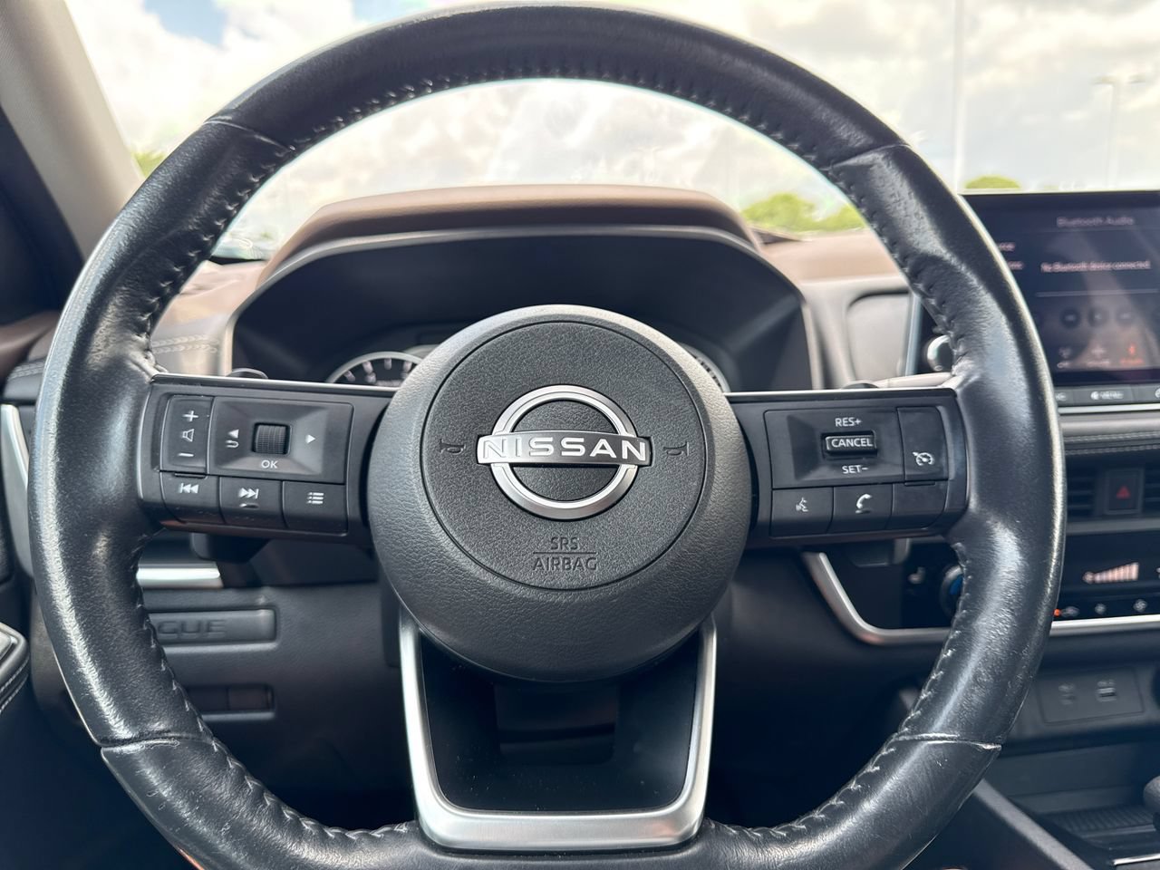 Used 2022 Nissan Rogue S FWD image 18