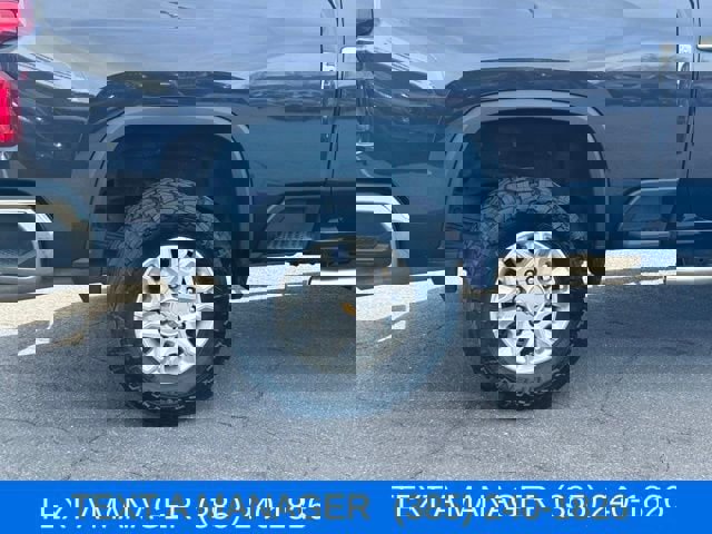 Used 2024 Chevrolet Silverado 2500 LTZ w/ LTZ Texas Edition image 8