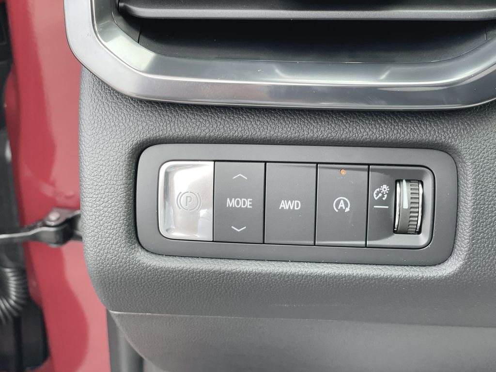 New 2026 GMC Acadia AT4 w/ Luxury Package image 25