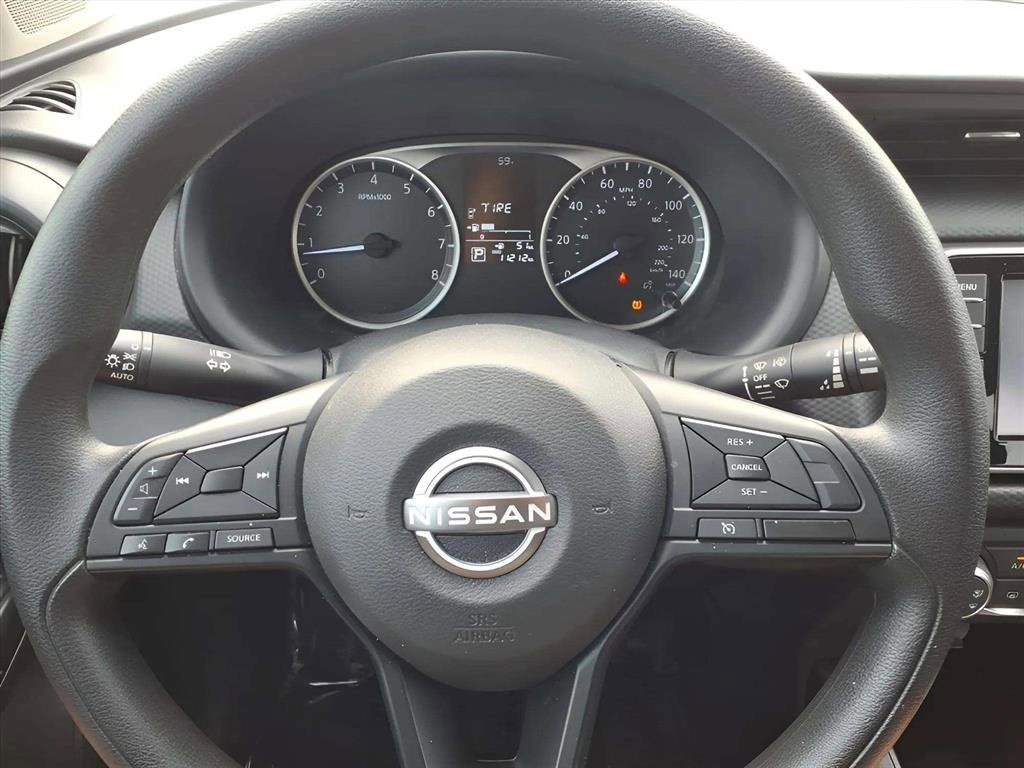 Used 2024 Nissan Kicks S image 14