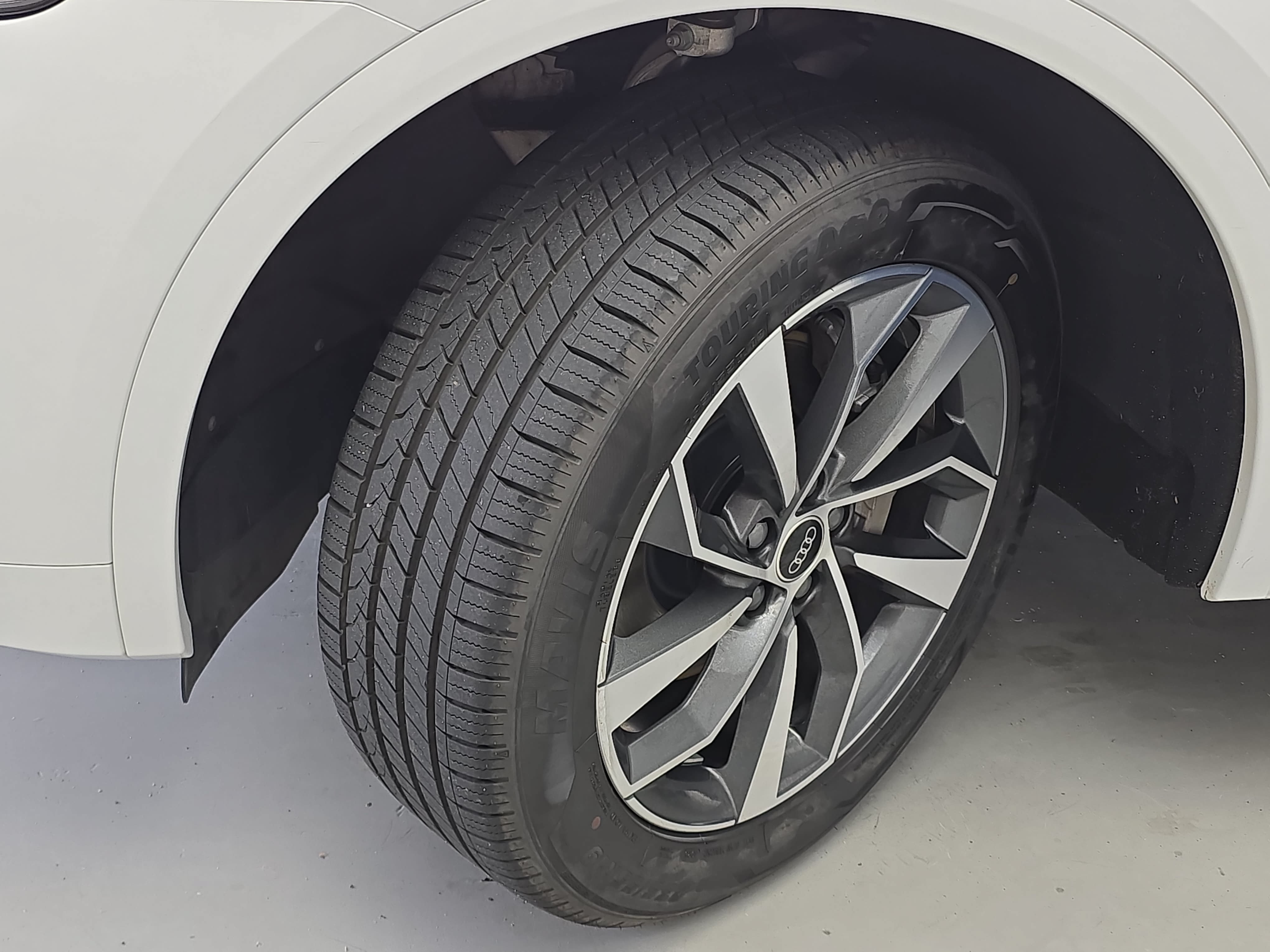 Used 2022 Audi Q5 2.0T Premium Plus AWD/4WD image 32