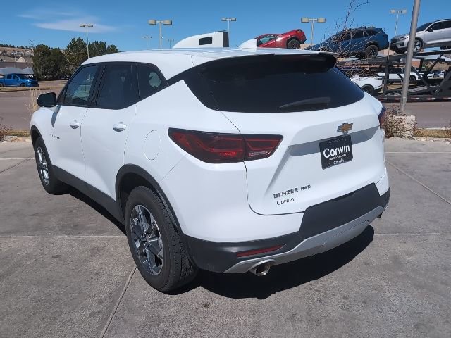 Used 2025 Chevrolet Blazer LT AWD/4WD image 5
