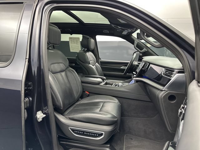 Certified 2024 Jeep Grand Wagoneer L Series II w/ Quick Order Packagew 28T AWD/4WD image 38