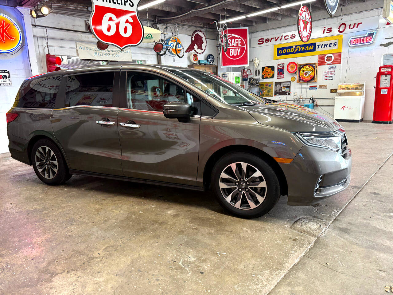Used 2021 Honda Odyssey EX-L image 6
