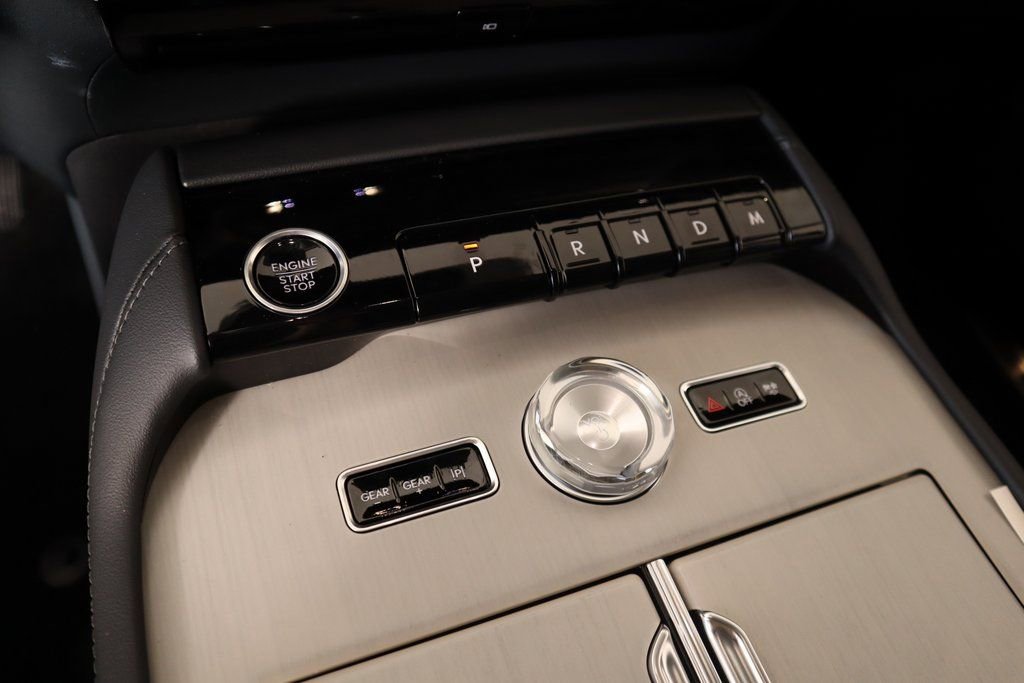 New 2025 Lincoln Navigator Reserve image 8