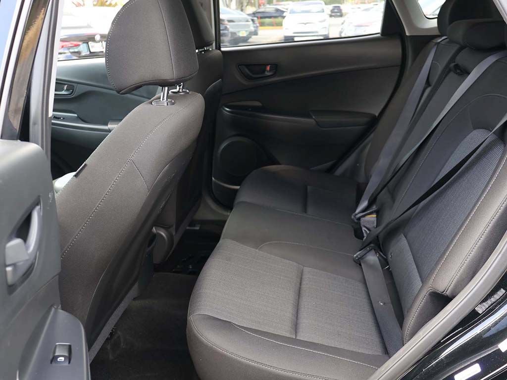 Used 2023 Hyundai Kona SEL w/ Cargo Package AWD/4WD image 31