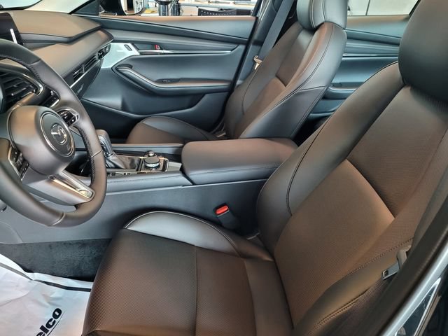 New 2026 MAZDA MAZDA3 2.5 Turbo Sedan w/Premium Plus AWD/4WD image 9