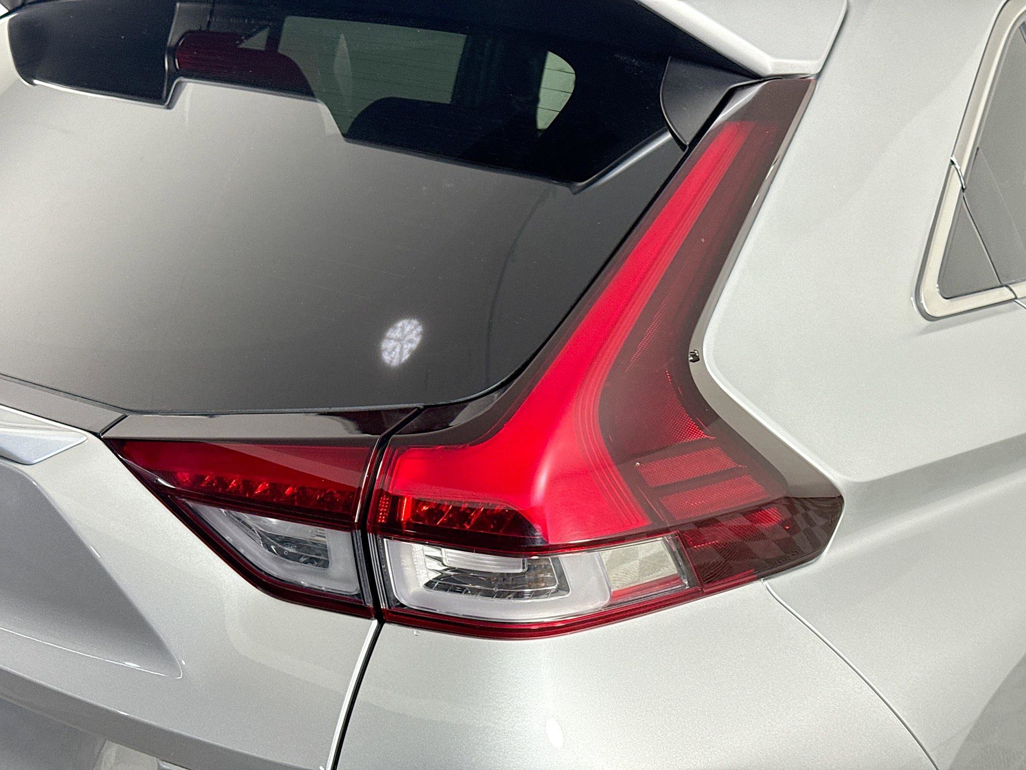 Used 2023 Mitsubishi Eclipse Cross SE image 34