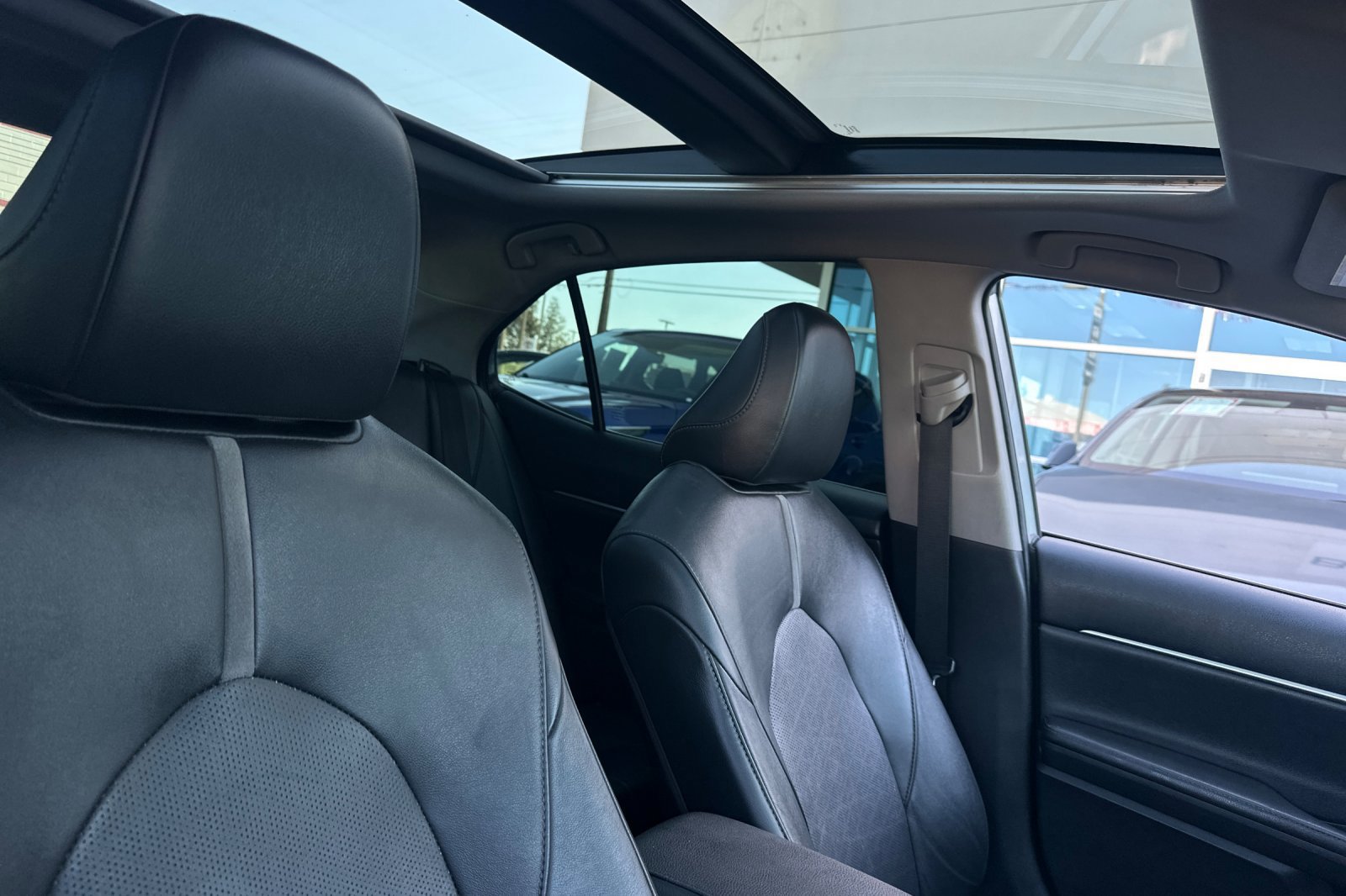 Certified 2021 Toyota Camry XSE FWD image 16