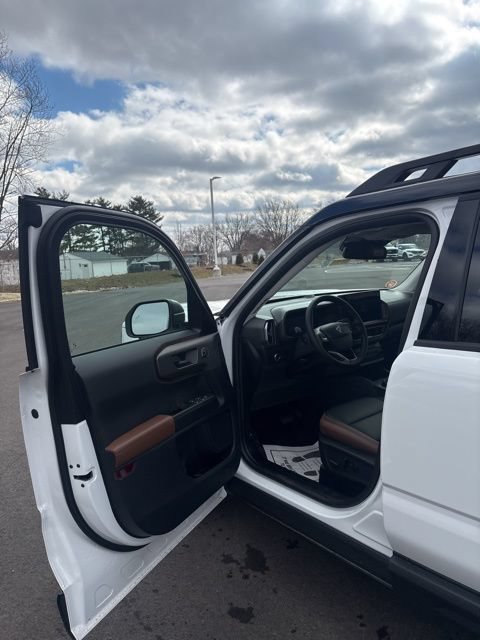 New 2026 Ford Bronco Sport Outer Banks w/ Outer Banks Tech Package+ AWD/4WD image 17