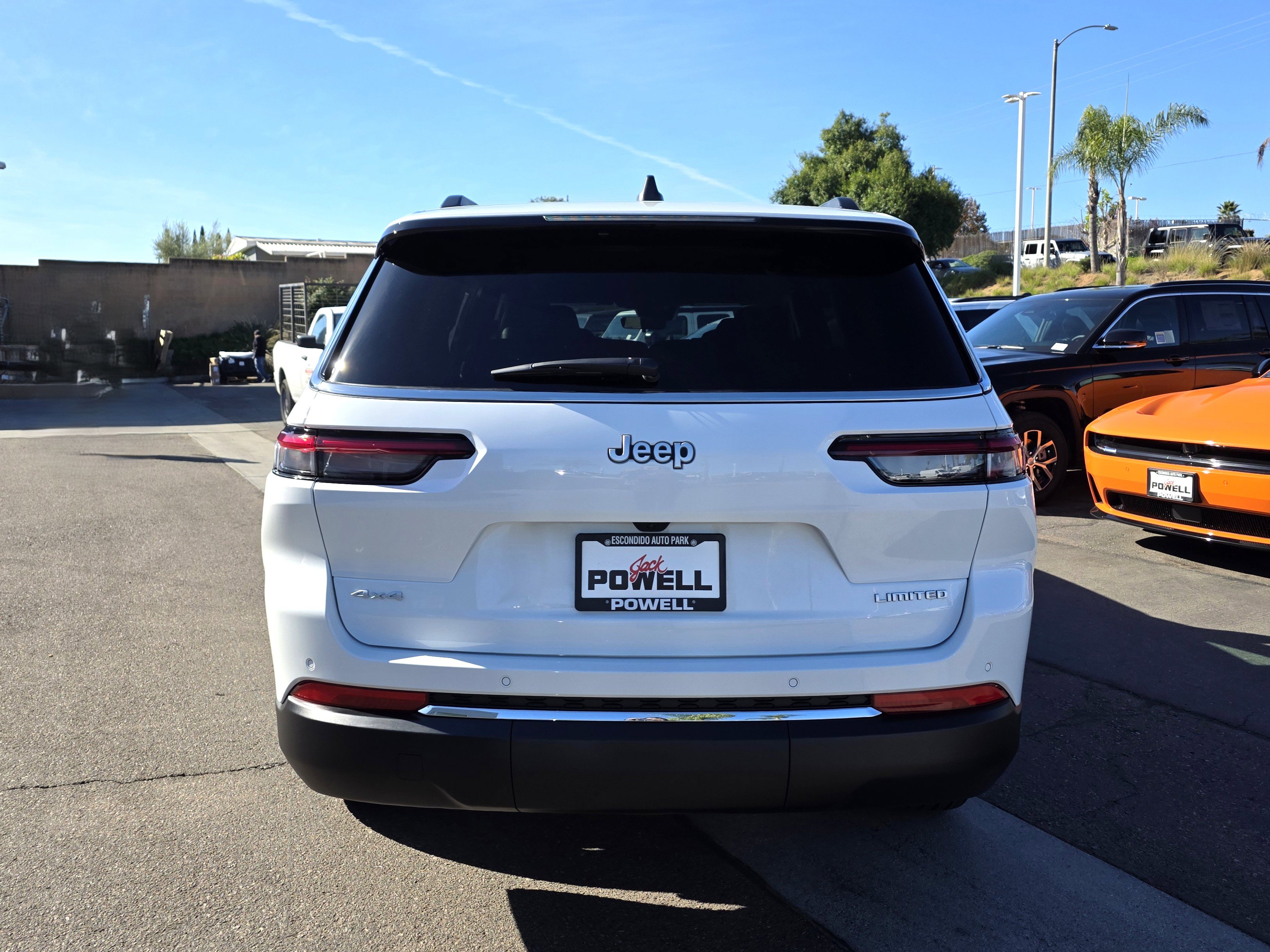 New 2025 Jeep Grand Cherokee L Limited image 4