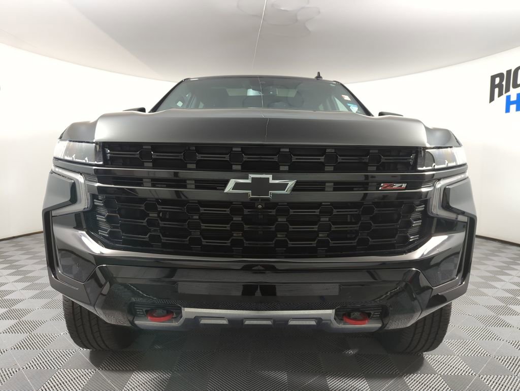 Used 2023 Chevrolet Suburban Z71 w/ Z71 Off-Road Package image 3