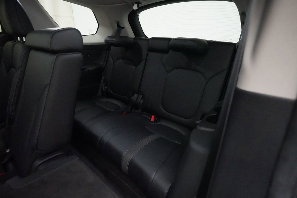 Used 2023 Honda Pilot EX-L image 17