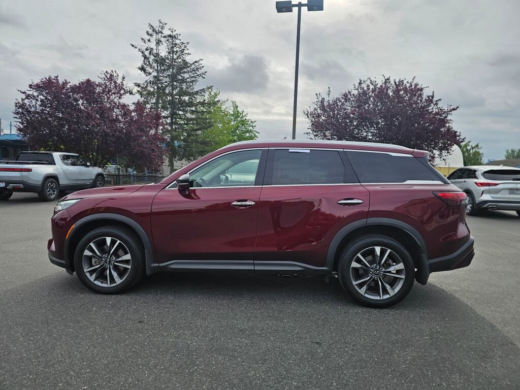 Used 2024 INFINITI QX60 Luxe w/ Performance Audio Package AWD/4WD image 4