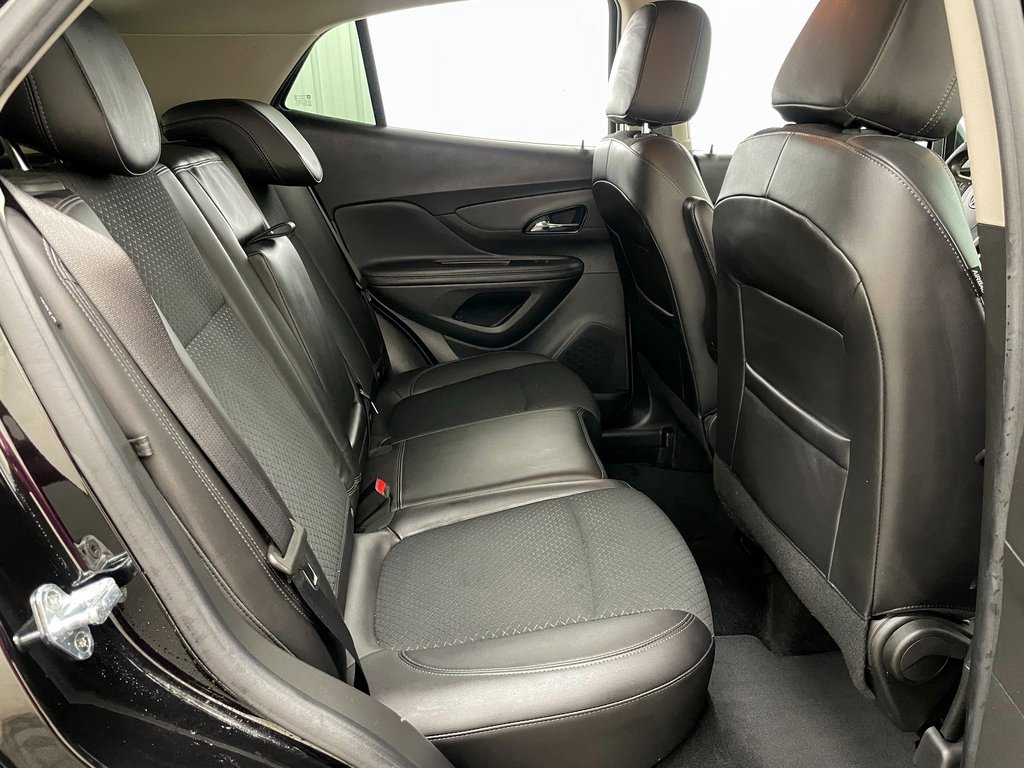 Certified 2022 Buick Encore Preferred w/ Safety Package image 39