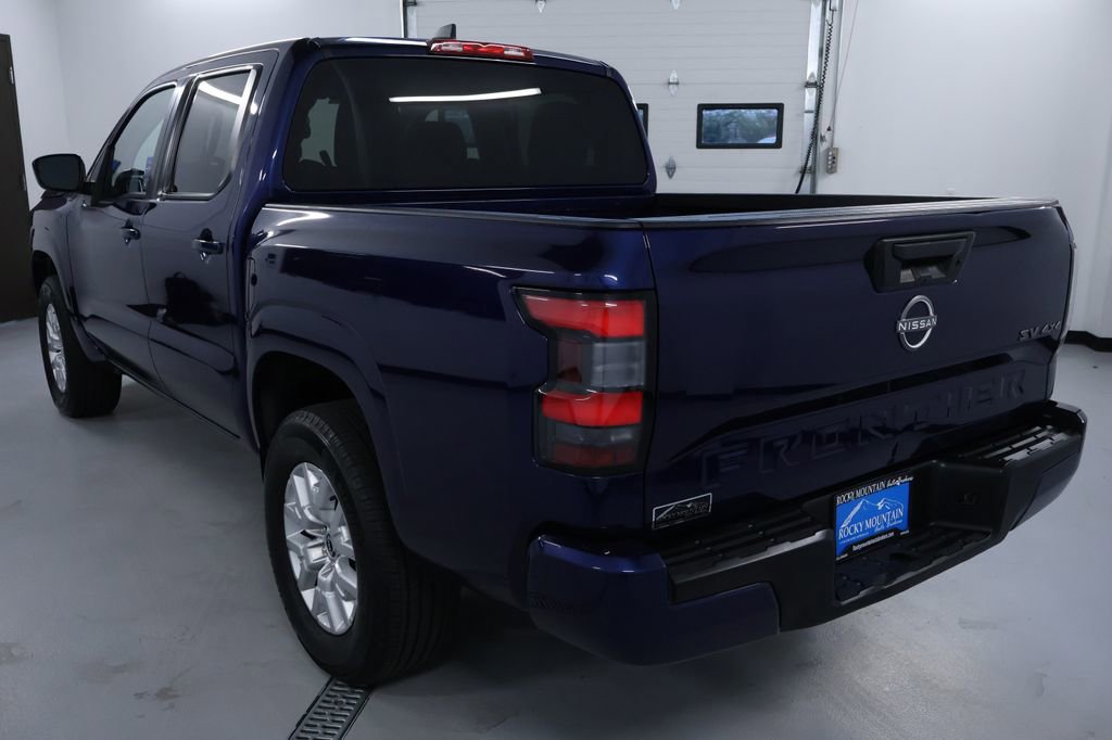 Used 2023 Nissan Frontier SV image 5