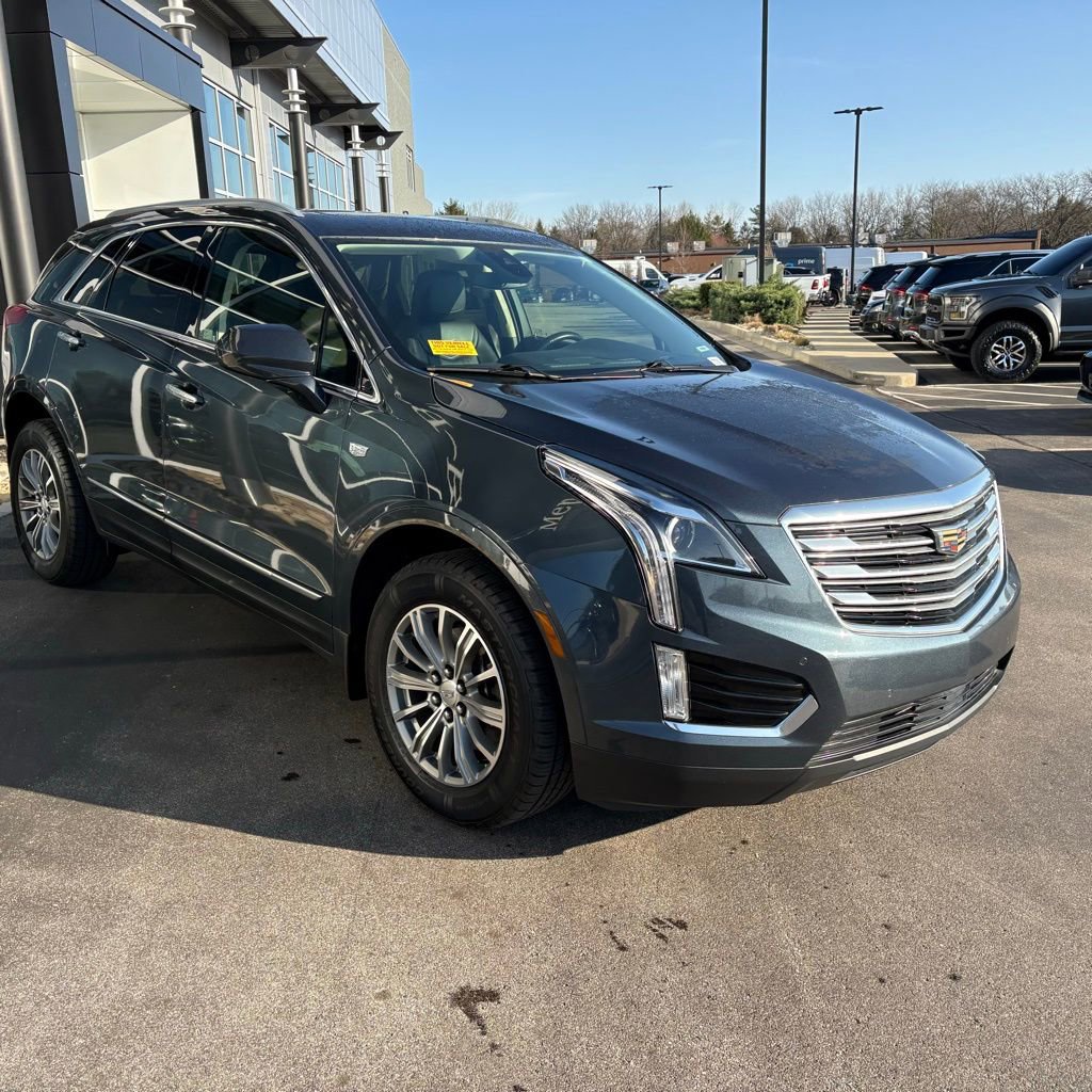 Used 2019 Cadillac XT5 Luxury image 3