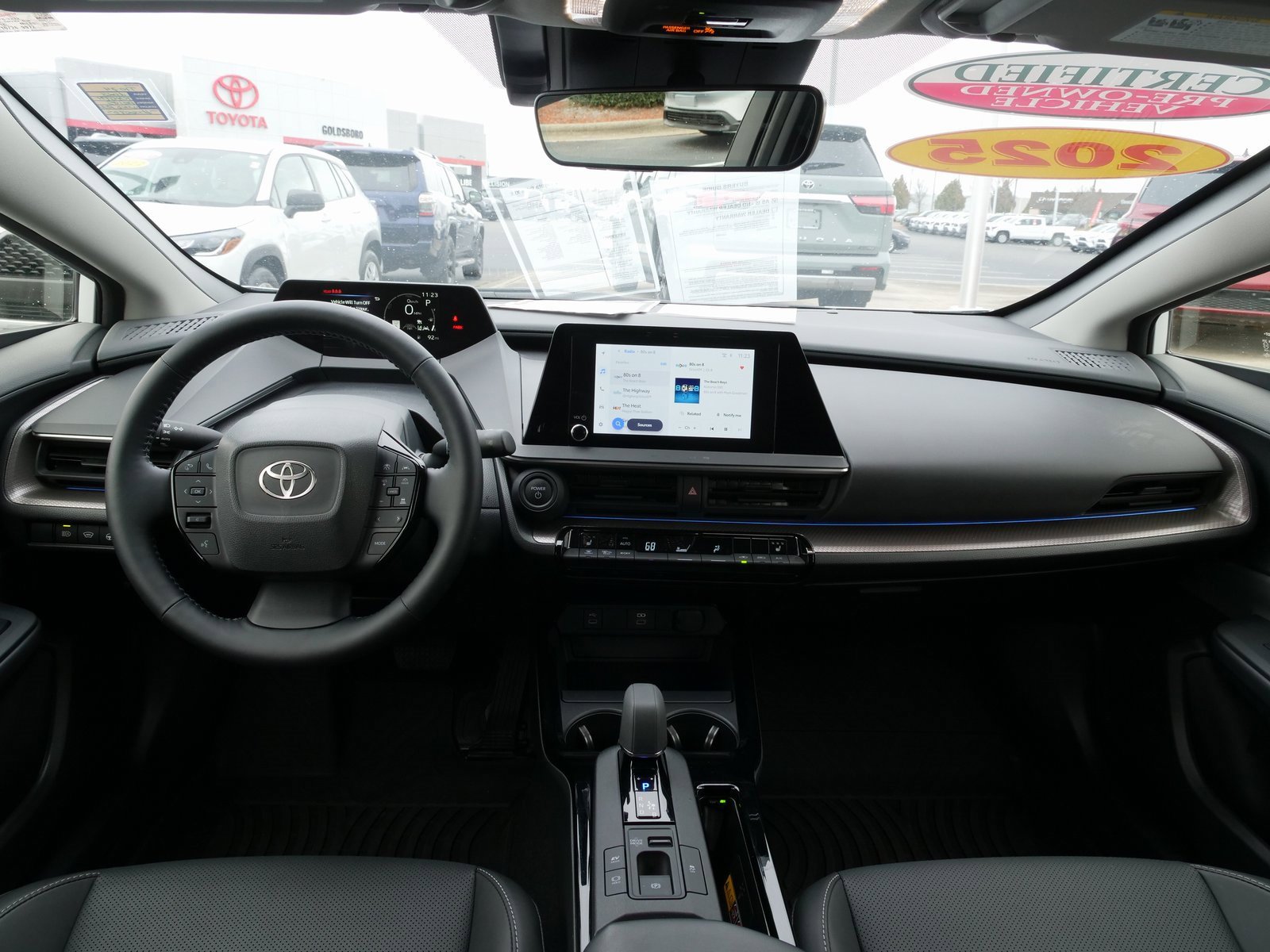 Used 2025 Toyota Prius XLE image 20