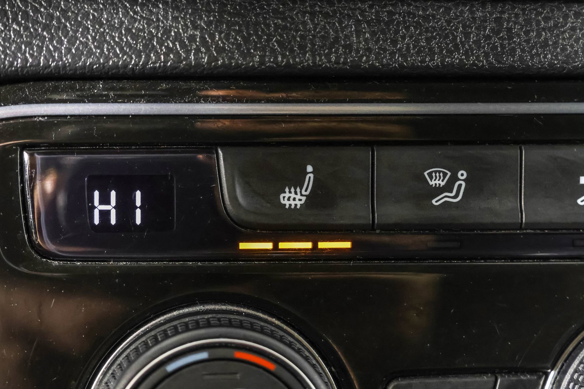 Used 2022 Volkswagen Atlas SE image 10