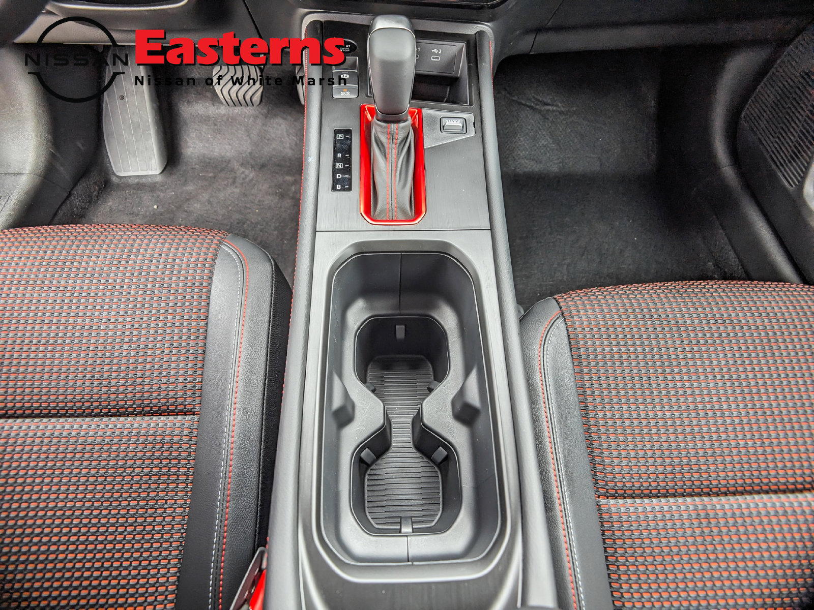 New 2026 Nissan Kicks SR w/ Cold Weather Package AWD/4WD image 14