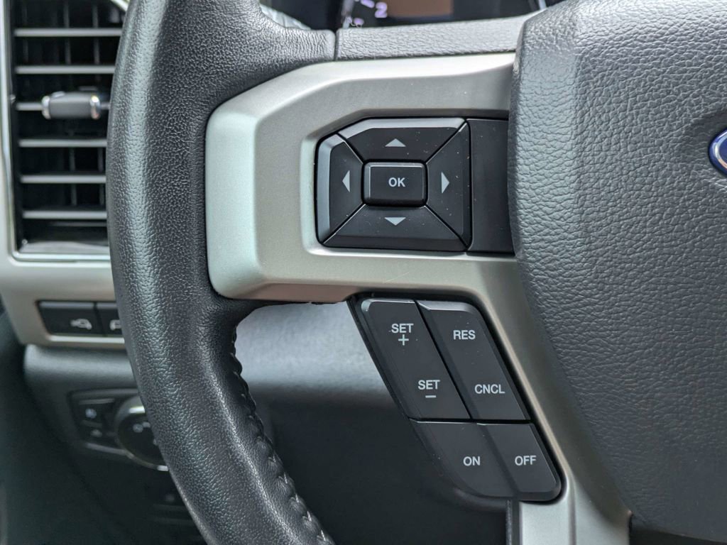 Used 2022 Ford F350 Lariat w/ Tremor Off-Road Package AWD/4WD image 25