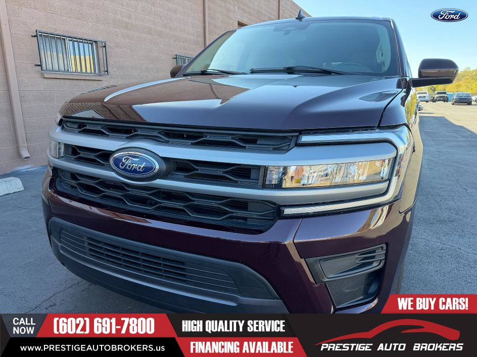Used 2024 Ford Expedition Max XLT image 5