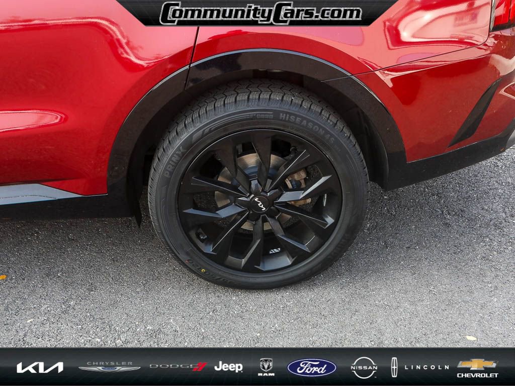 Used 2022 Kia Sorento SX image 4