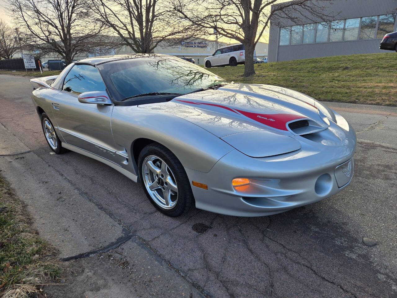 Used 2000 Pontiac Firebird Formula image 4