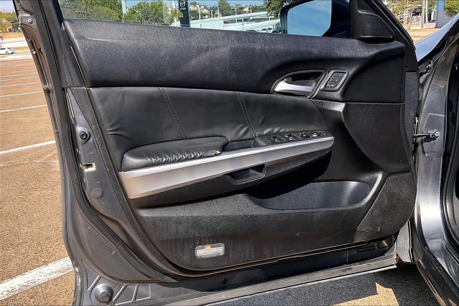 Used 2013 Honda Crosstour EX-L image 26