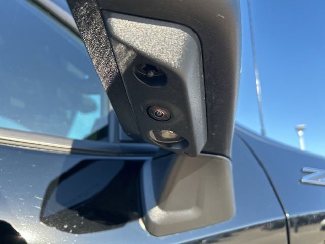 Used 2025 Chevrolet Silverado 1500 ZR2 w/ Technology Package AWD/4WD image 15