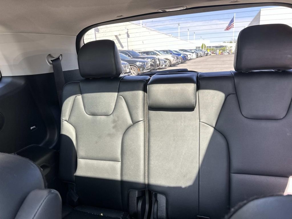 Used 2022 Kia Telluride SX w/ Towing Package image 35