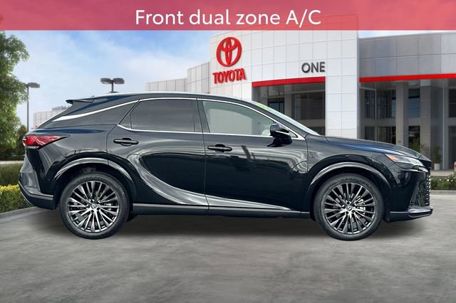 Used 2024 Lexus RX 350 AWD w/ Convenience Package image 3