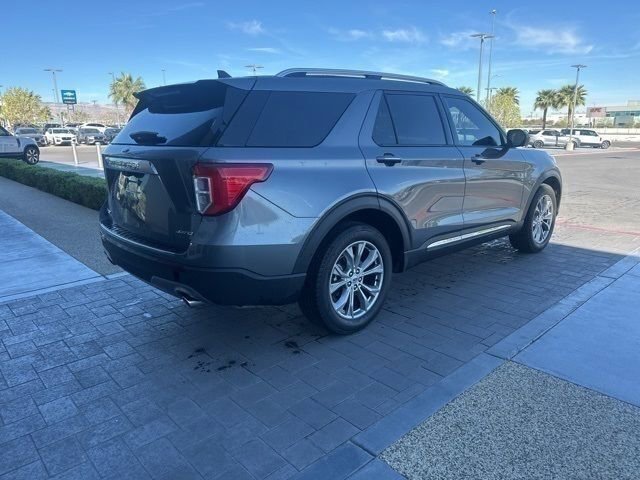 Used 2024 Ford Explorer Limited image 5