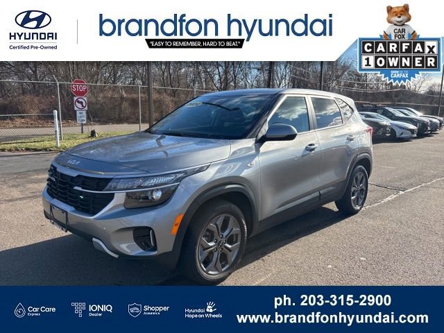 Used 2024 Kia Seltos LX AWD/4WD image 3