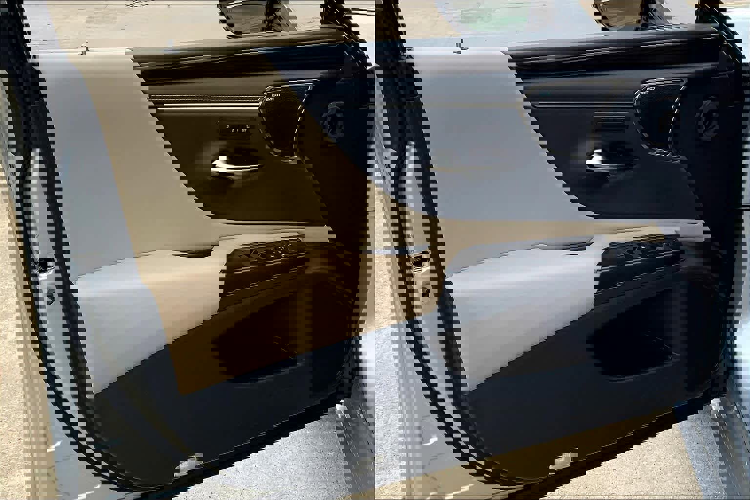 Used 2019 Lexus ES 350 w/ Luxury Package image 22