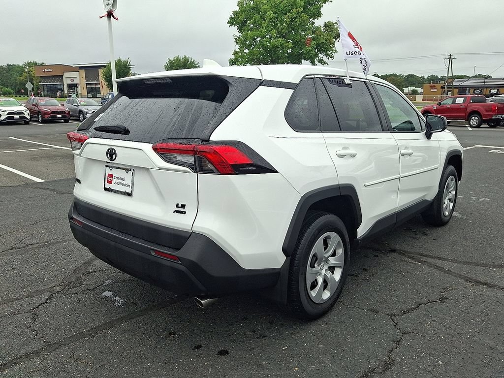 Certified 2023 Toyota RAV4 LE AWD/4WD image 6