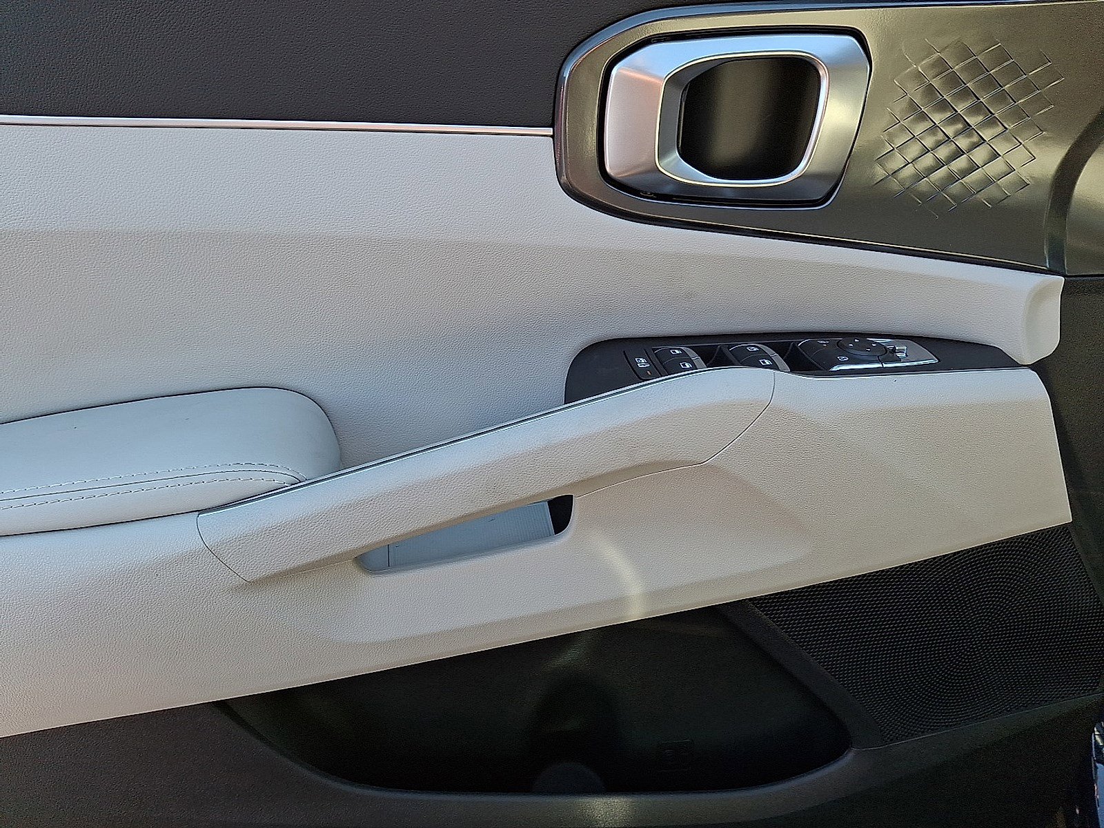 New 2026 Kia Sorento S FWD image 7