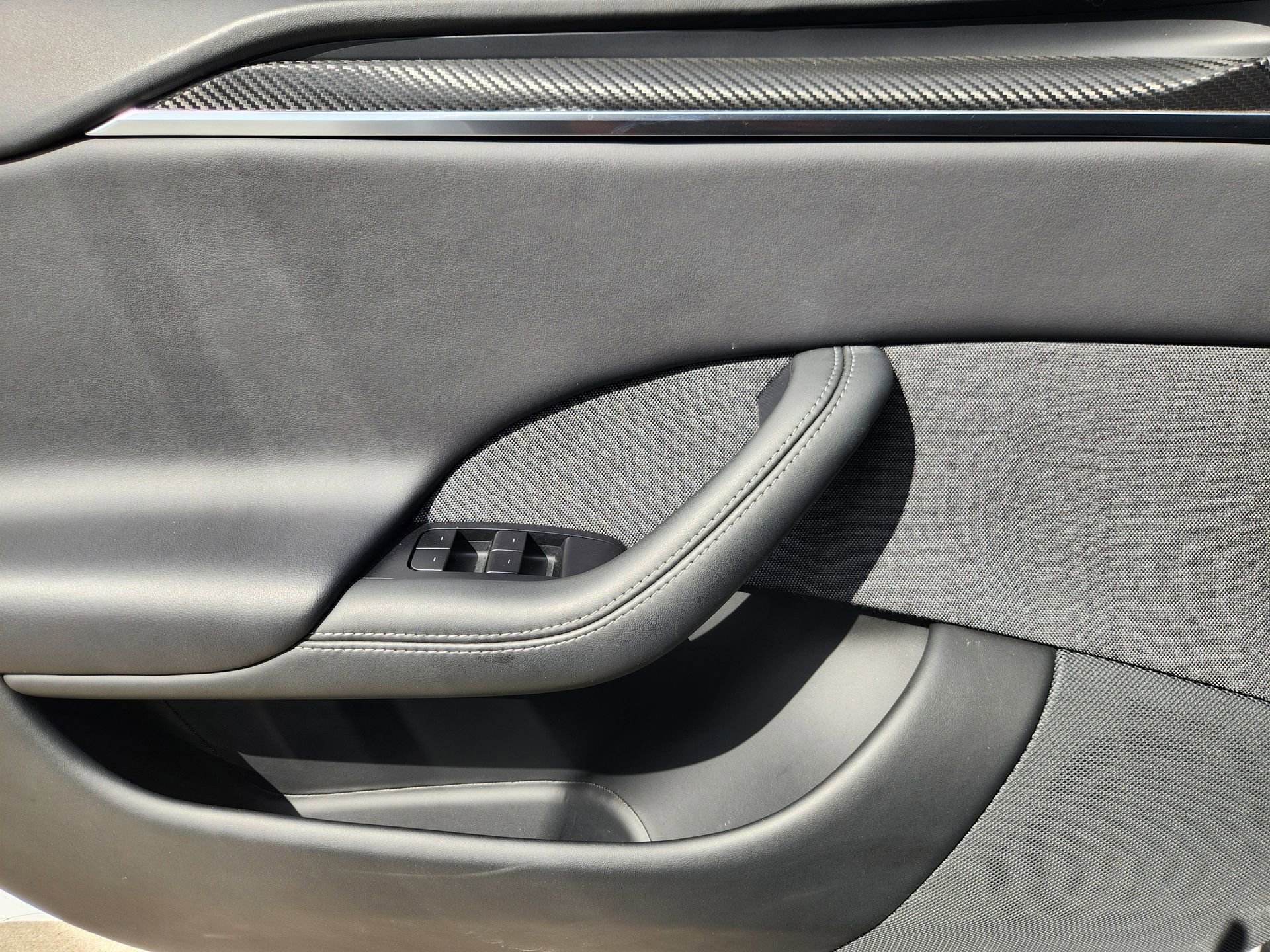 Used 2022 Tesla Model S image 22