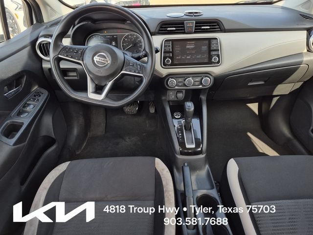 Used 2022 Nissan Versa SV FWD image 20